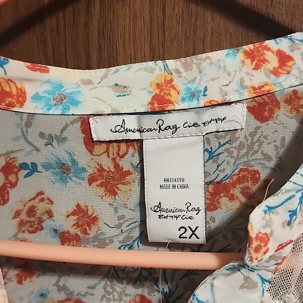 American Rag Blouse NWT 2X Plus Beautiful top ❤️ - Picture 6 of 8